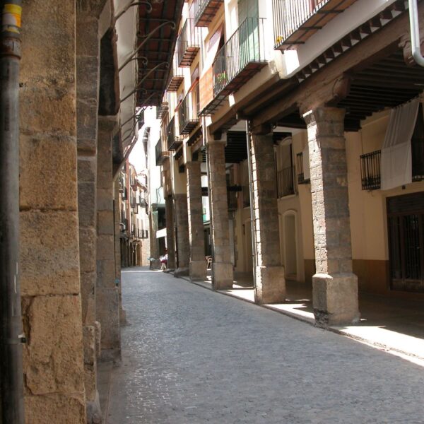Calle Blasco de Alagón