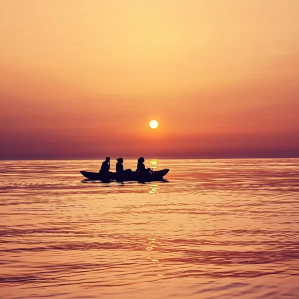 Paseo en mar abierto en kayak